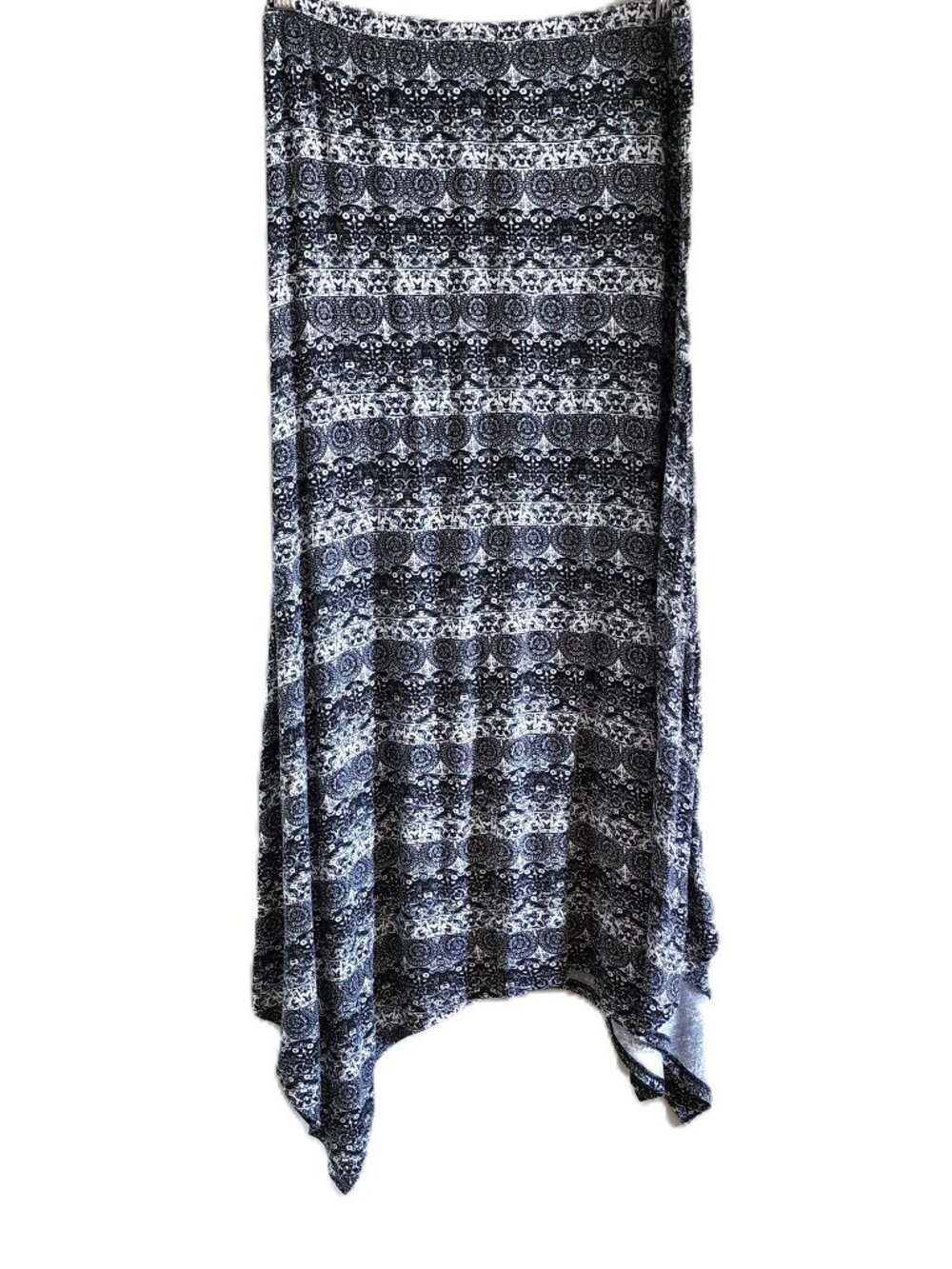 Rebel Sugar black & white maxi skirt